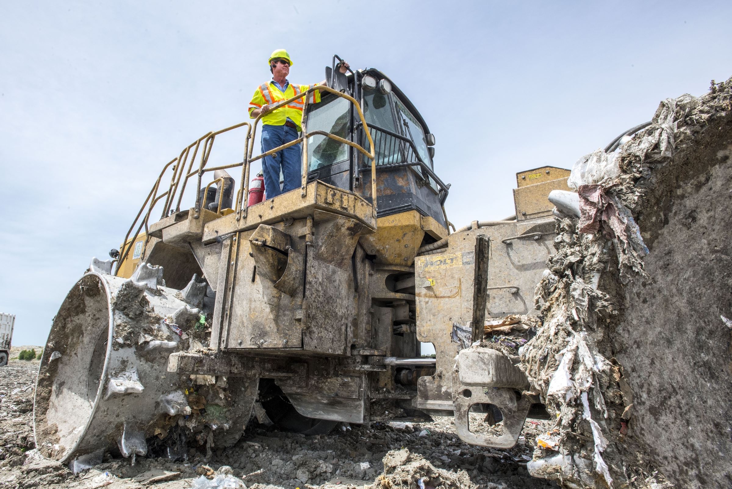 2016-06-10 landfill equipment operator